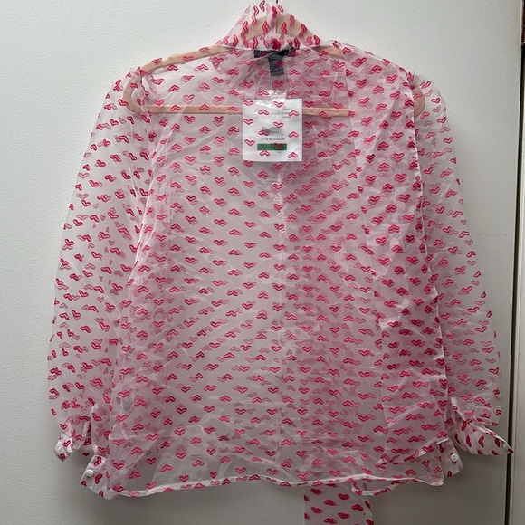 Love x Design Tie Neck Heart Kiss Blouse - Picture 8 of 11